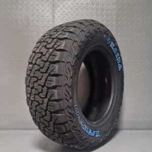 PNEU MILEKING MK 877