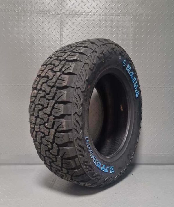 PNEU MILEKING MK 877